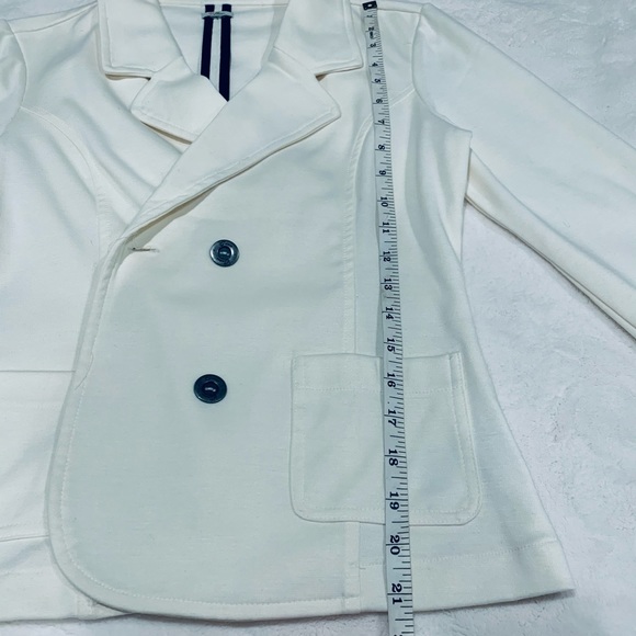 🛍 2/$25 Guess 3/4 Sleeve Blazer - Picture 5 of 11